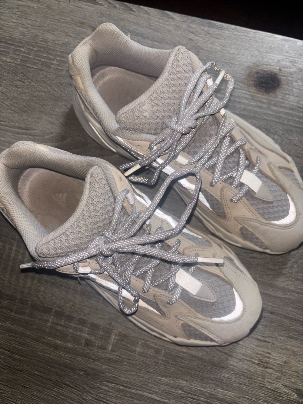 Yeezy Boost 700 V2 ‘Cream’